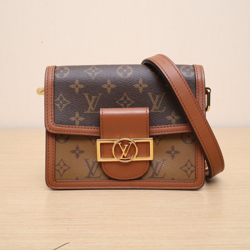 LOUIS VUITTON Dauphine達芙妮Mini20老花PVC晶片肩背包-1