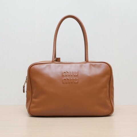 MIU MIU MIUMIU34保齡球公事包幹邑色牛皮肩背包