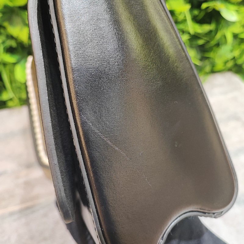 Louis Vuitton Twist MM-19