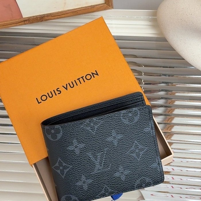 LV 黑老花 男士 對開短夾-2