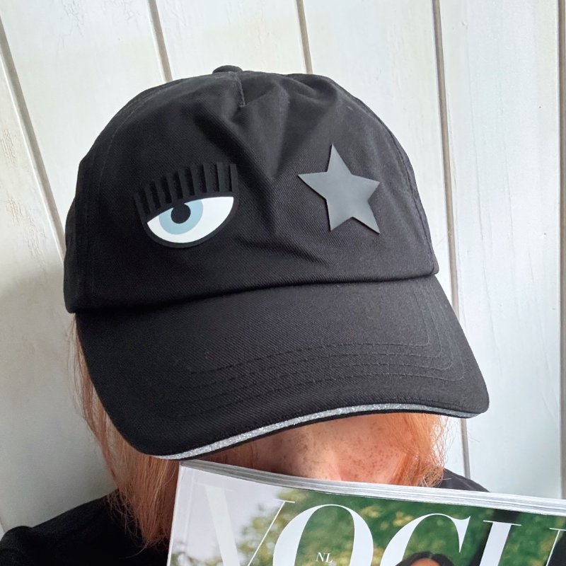 Chiara Ferragni 經典眨眼星星 LOGO 棒球帽|黑色百搭款-6