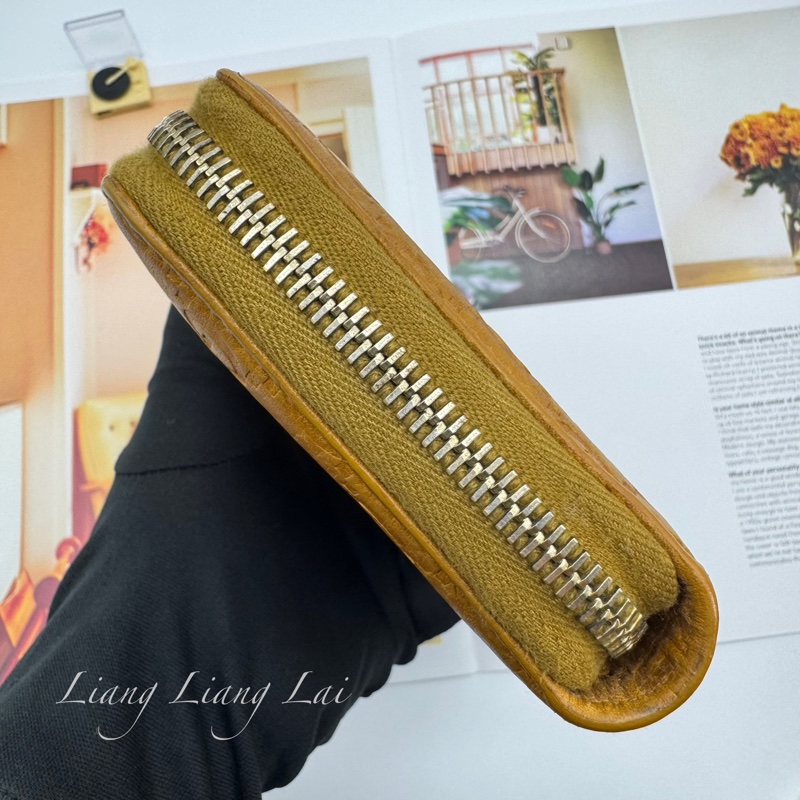 GUCCI 古馳 雙G壓紋竹節流蘇拉鏈棕色長夾-18