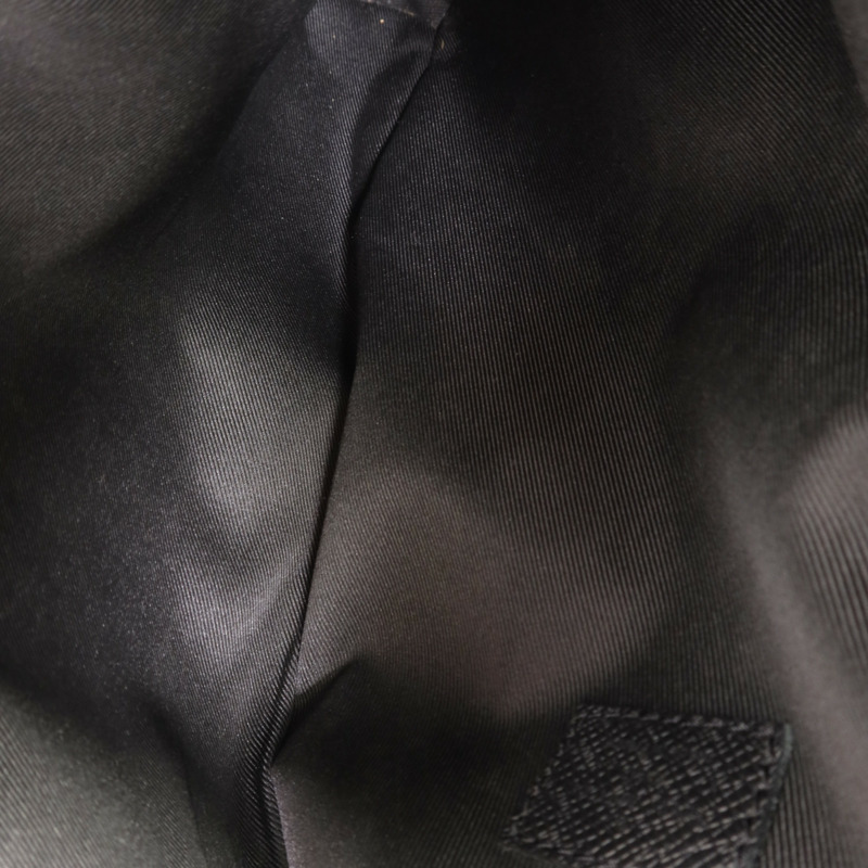 LOUIS VUITTON Taigarama Duo Slingbag銀扣肩背袋-12