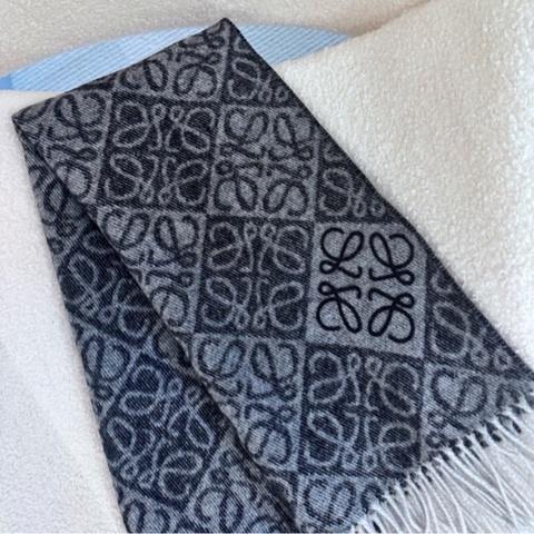 【全🆕】LOEWE Anagram scarf 羅意威羊絨羊毛圍中 深灰色