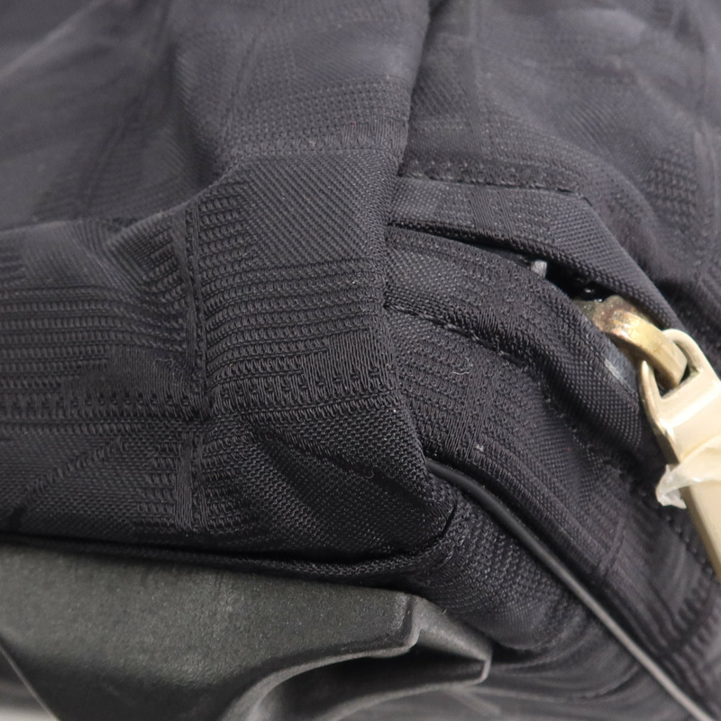 CHANEL 尼龍Carry Bag銀扣手挽袋-6