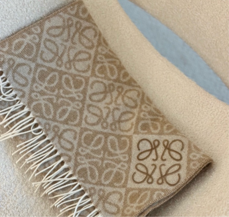【全🆕】LOEWE Anagram scarf 羊絨羊毛頸巾奶茶色 米色-1