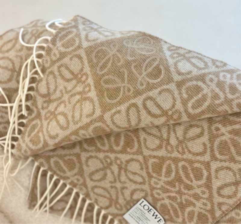 【全🆕】LOEWE Anagram scarf 羊絨羊毛頸巾奶茶色 米色-2