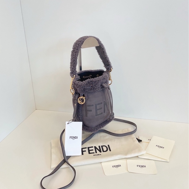 【閒置品🆕】Fendi Mon Tresor灰色泰迪羊羔毛毛兩用小水桶包 手提單肩包-2