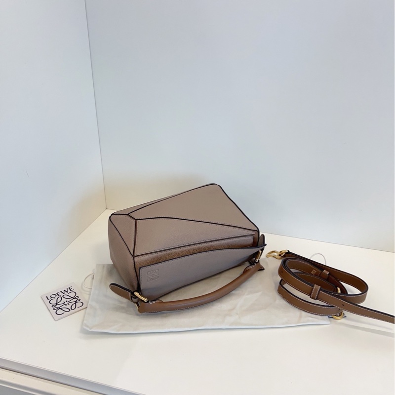 【99新🆕】Loewe Puzzle百變幾何包 沙色小號手提包 斜挎包 單肩包-3