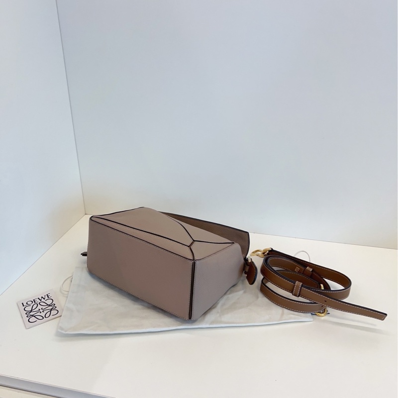 【99新🆕】Loewe Puzzle百變幾何包 沙色小號手提包 斜挎包 單肩包-5