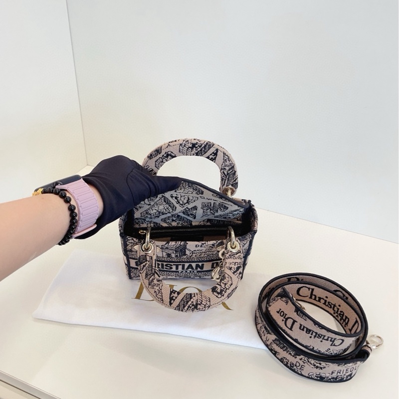 【閒置98新🆕】Dior Lady D-Lite米榛色巴黎地圖刺繡款迷你戴妃包 金扣手提包 斜挎包 單肩包-6