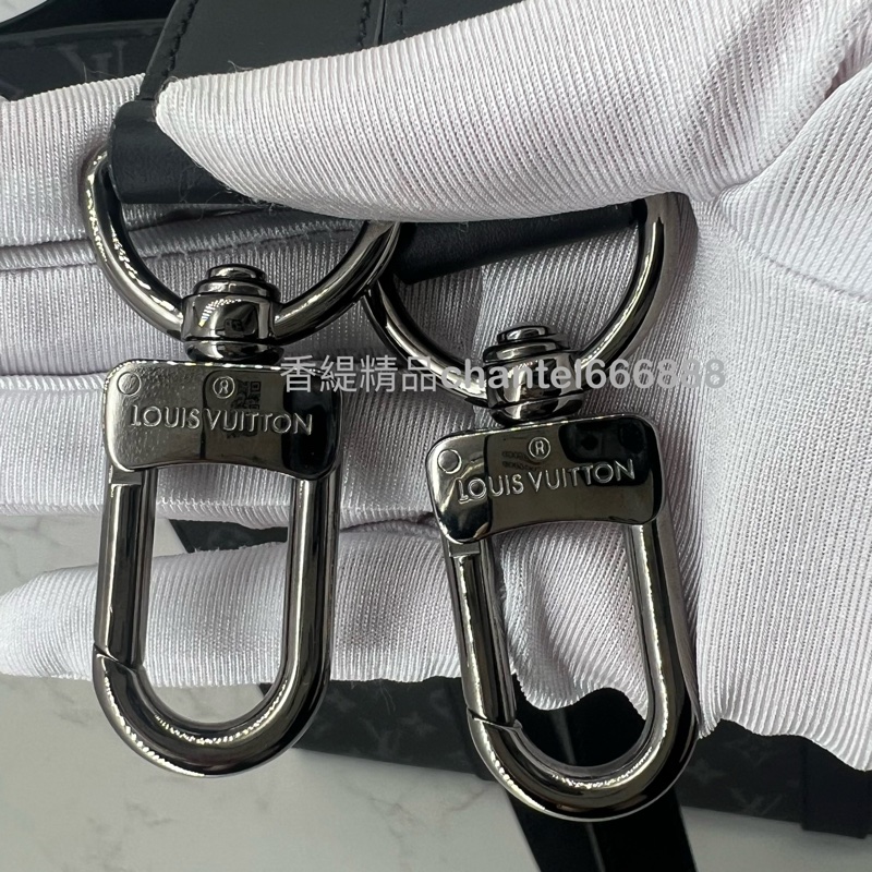 💗香緹國際精品💗 LV Sac plat 黑武士 琴譜包-13