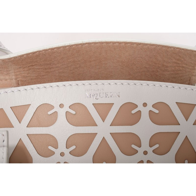 ALEXANDER MCQUEEN 鏤空小牛皮Legend托特包-4