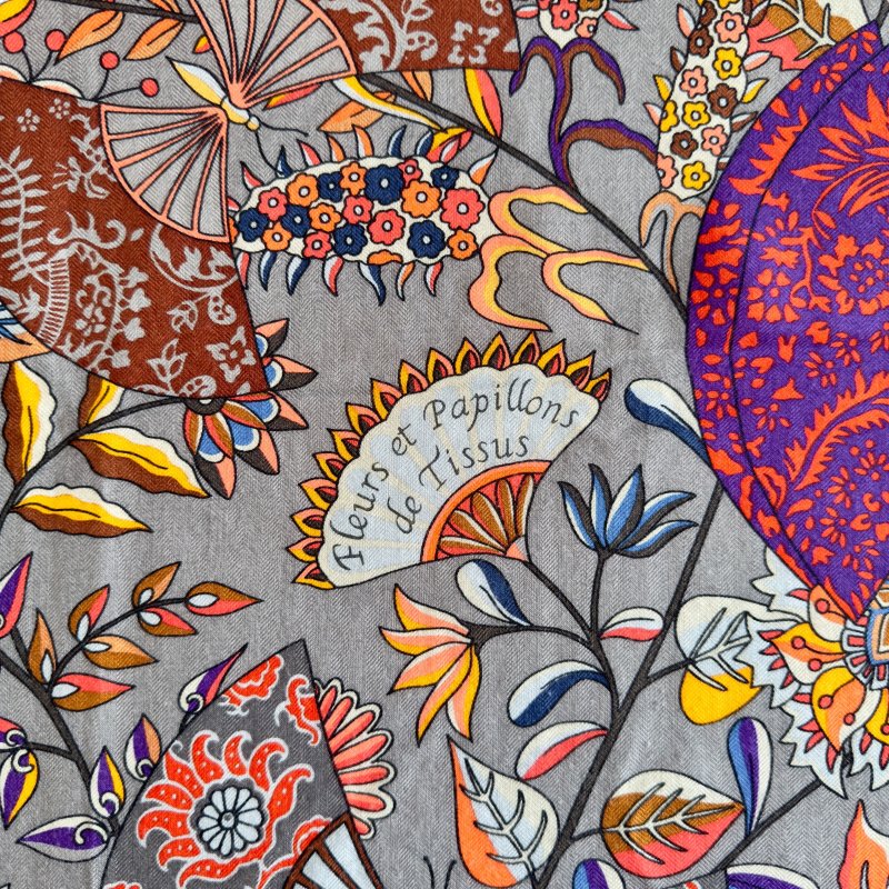 HERMES Fleurs et Papillons de Tissus shawl 140 繁花蝶舞 羊絨 圍巾-1