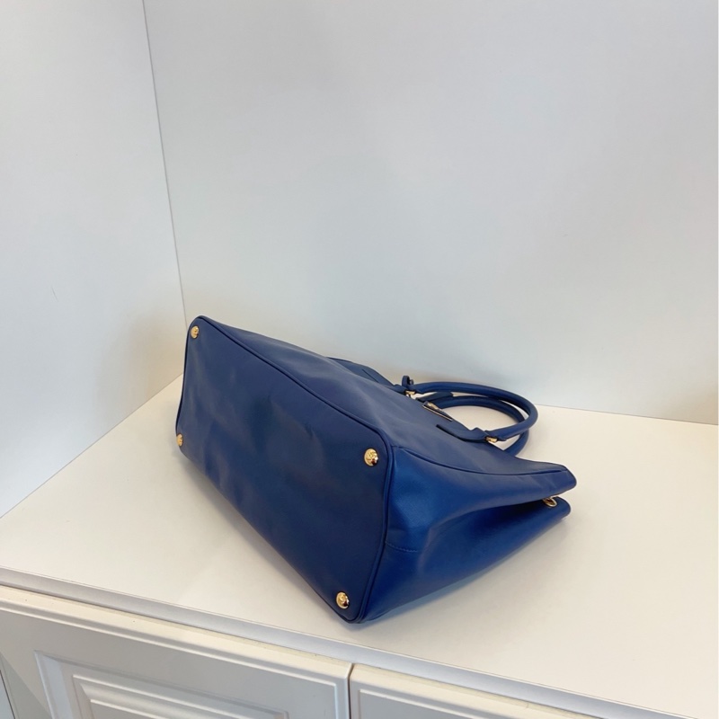 【98新🆕】Prada 藍金 十字紋牛皮殺手包 手提款 大經典一枚-5