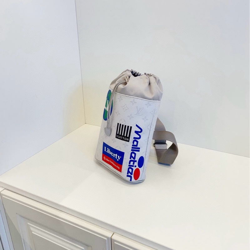 【97新🆕】Lv 限量Chalk 老花徽章斜挎包款 斜挎包 單肩包-3