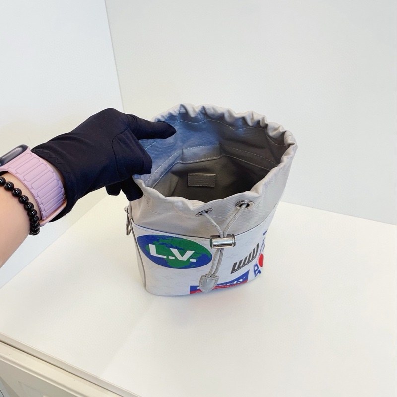 【97新🆕】Lv 限量Chalk 老花徽章斜挎包款 斜挎包 單肩包-7