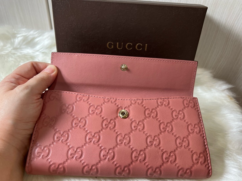 Gucci愛心金釦滿版壓紋長夾(全新收藏品)-1