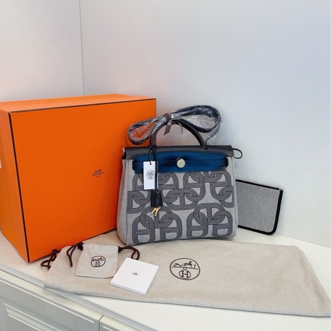 【閒置新🆕】Hermes 限定款 黑金 herbag31 黑色賽道/豬鼻子手提包 斜挎包 單肩包