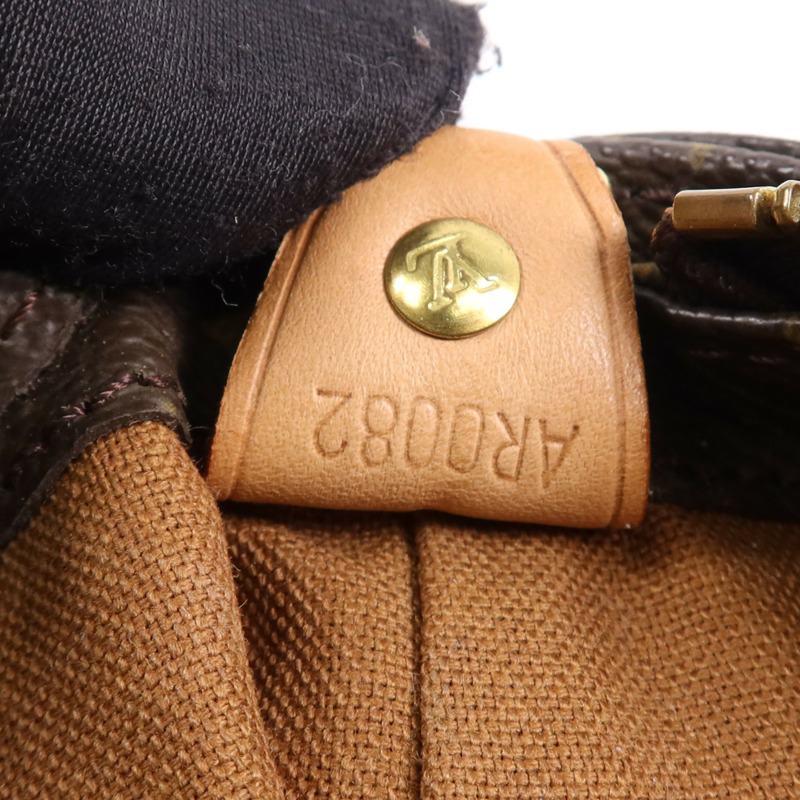 LOUIS VUITTON Monogram Cabas Mezzo金扣肩背袋-13