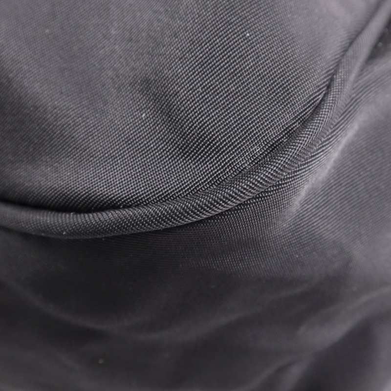 PRADA 尼龍Shoulder Bag銀扣肩背袋-6