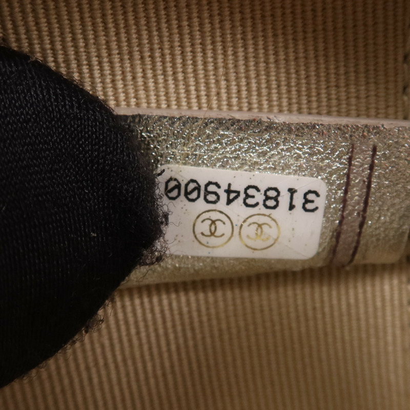 CHANEL 羊皮皮革Cube Bag金扣鏈帶肩背袋-12