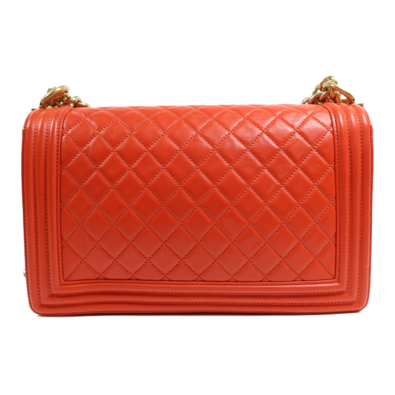 CHANEL 牛皮皮革Boy 28金扣鏈帶肩背袋-1