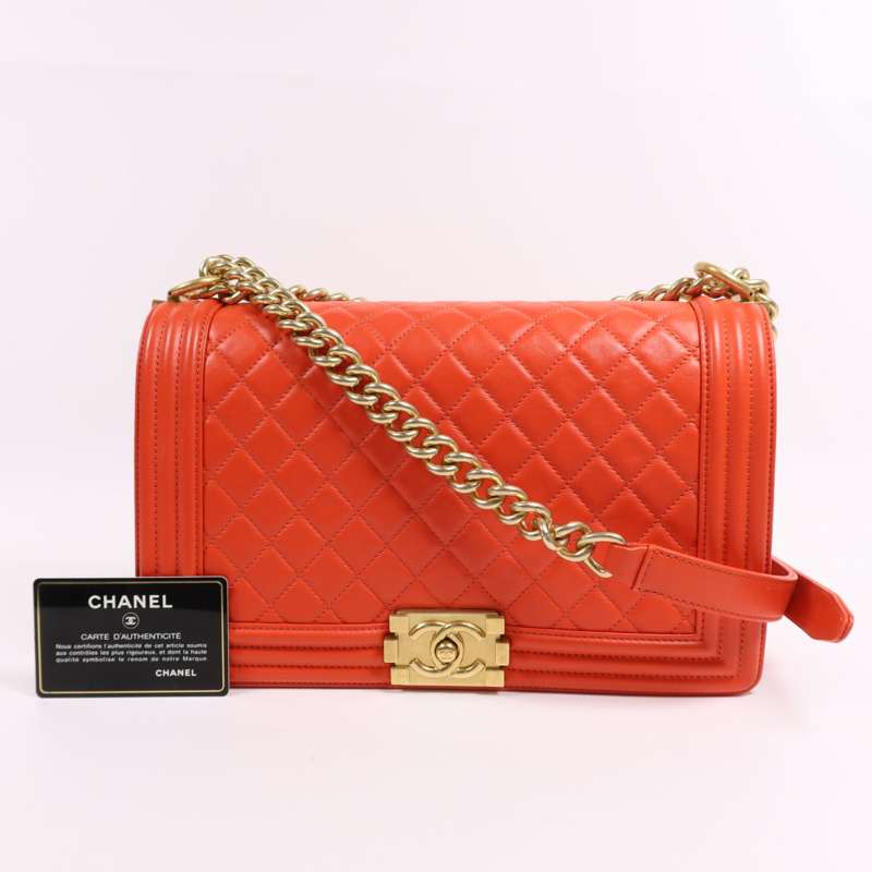 CHANEL 牛皮皮革Boy 28金扣鏈帶肩背袋-6