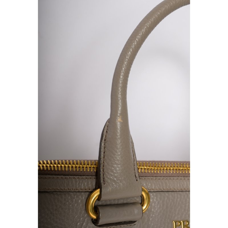 PRADA普拉達Vitello駝色皮革拉鍊托特包-10