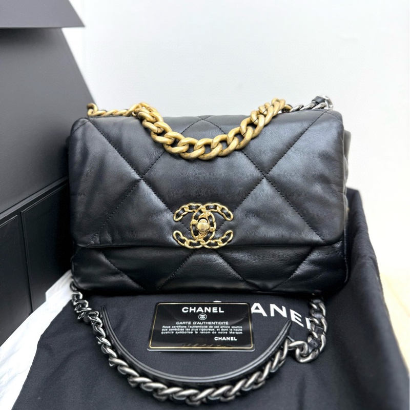 【全套帶票❤️】Chanel 19bag 小號黑色黑扣羊皮 斜挎包 單肩包-1
