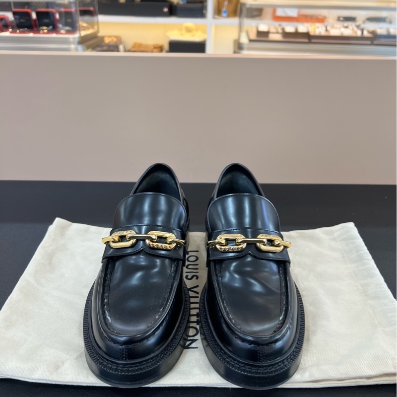 99新Lv路易威登Academy 金屬金色鏈條裝飾樂福鞋 黑色金扣 劉亦菲同款 尺碼37碼-9