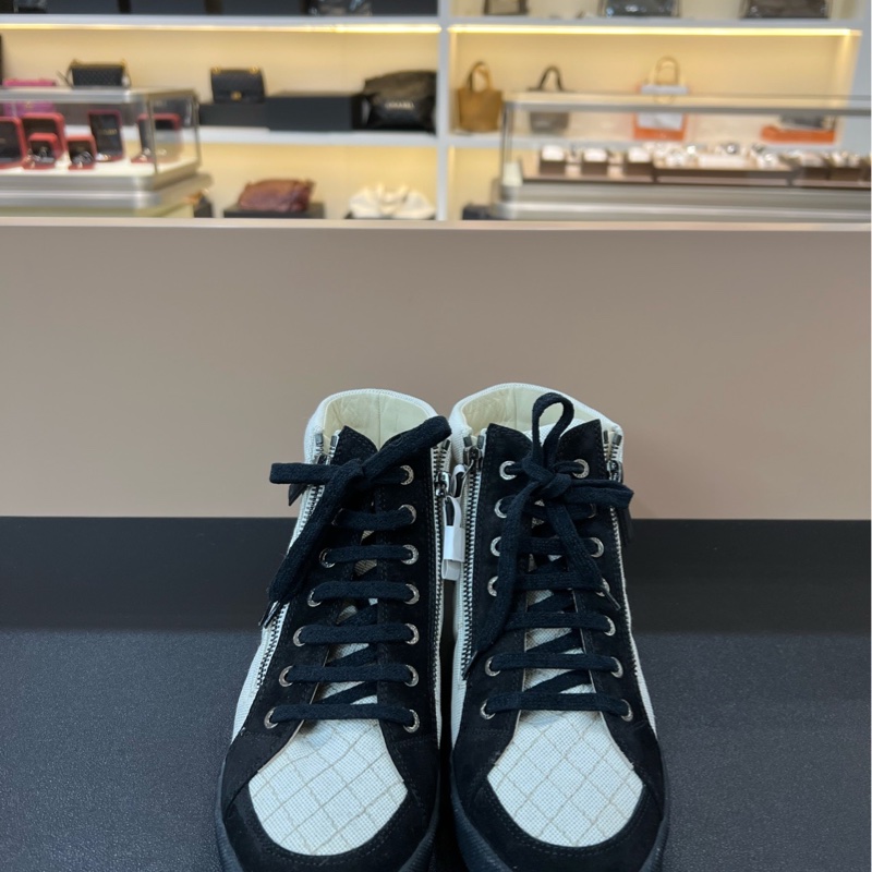 閑置Chanel香奈兒38碼黑白熊貓色系帶拉鏈休閑高幫鞋-8