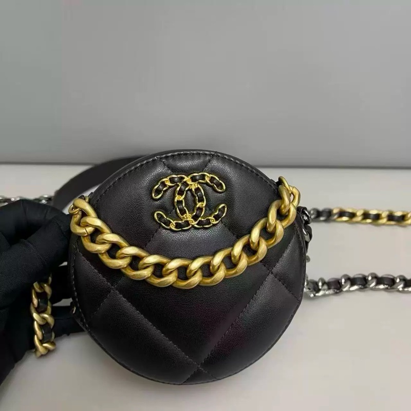 全套配件吊牌!Chanel 香奈兒 19bag 圓餅包 黑金 保卡款-2