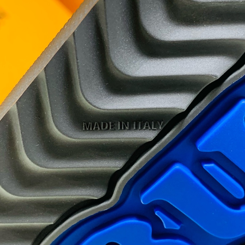 🎁全新盒裝 2024新款 Burberry 巴寶莉 皮革大戰馬厚底拖鞋(原價27500)-9