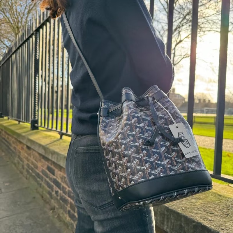 法國🇫🇷GOYARD 經典絕美圖紋輕量水桶包-3