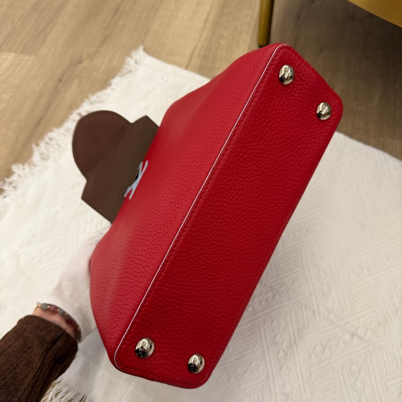 LV Capucines BB 紅三拼色手提兩用包 閒置新❤️-3