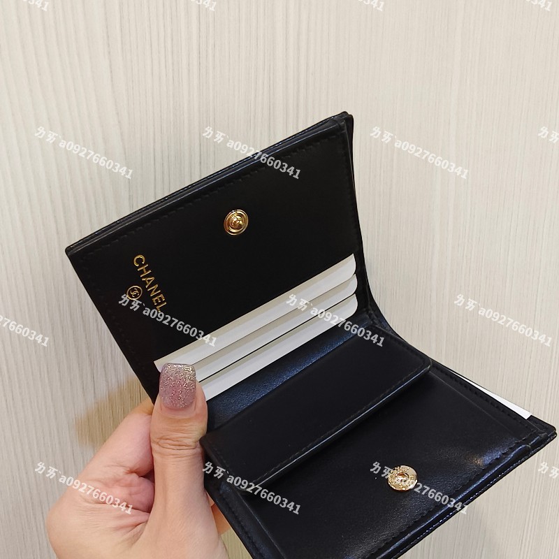 香奈兒 25a復刻版 對折短夾-3