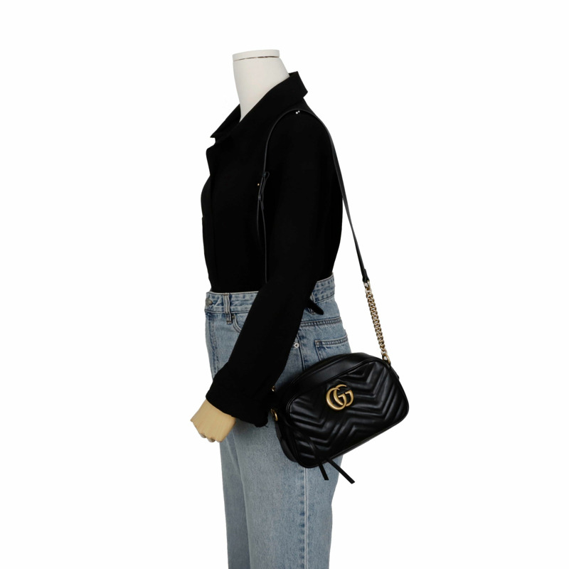 GUCCI 小號 Marmont 馬特拉塞凸紋斜背包 447632-9