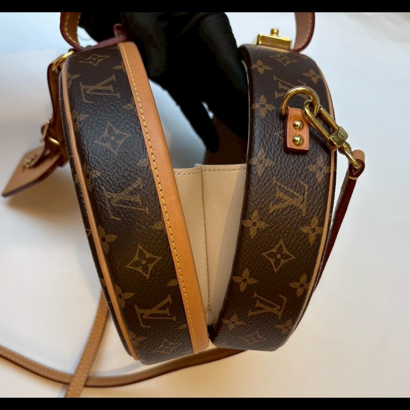 LV 老花金釦圓餅包 小帽盒包 M 43514-24