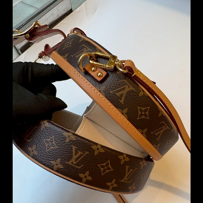 LV 老花金釦圓餅包 小帽盒包 M 43514-25