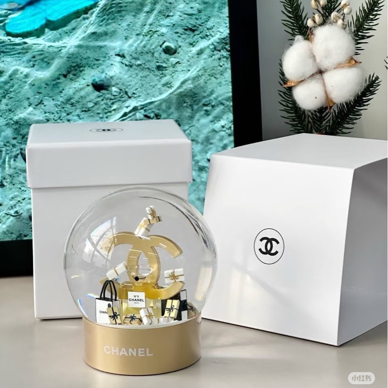 CHANEL 水晶球雪花❄️擺件-全新聖誕禮物🎄-3