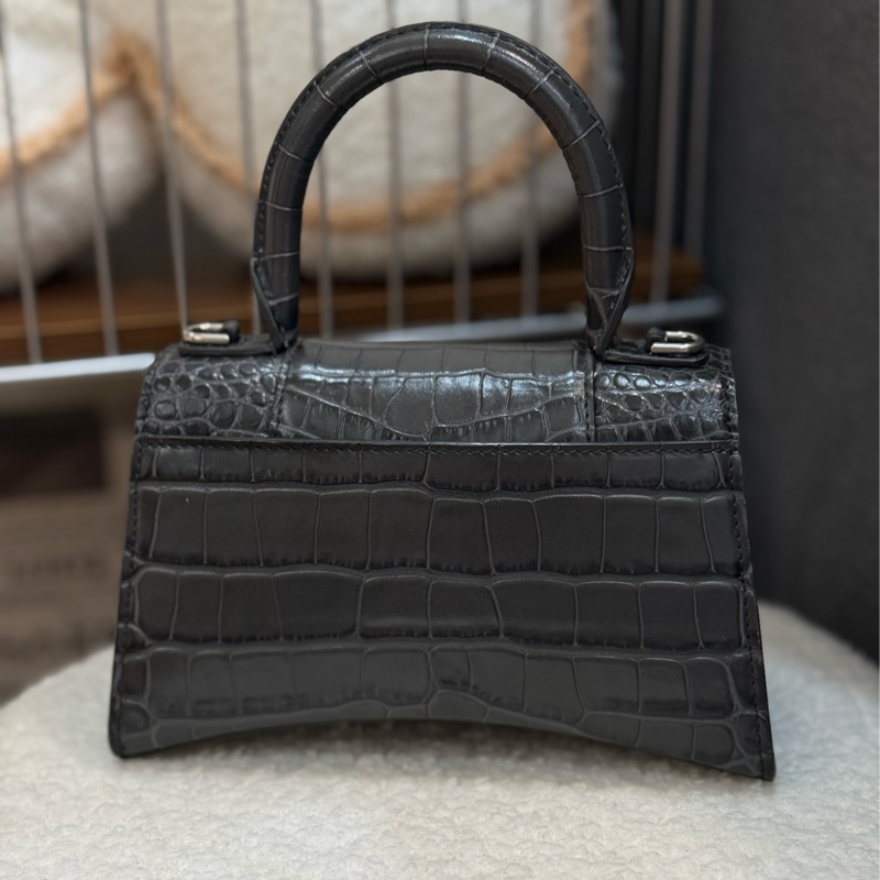 BALENCIAGA Hourglass  鱷魚壓紋沙漏包 XS 黑灰色-1