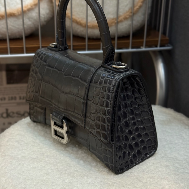 BALENCIAGA Hourglass  鱷魚壓紋沙漏包 XS 黑灰色-2
