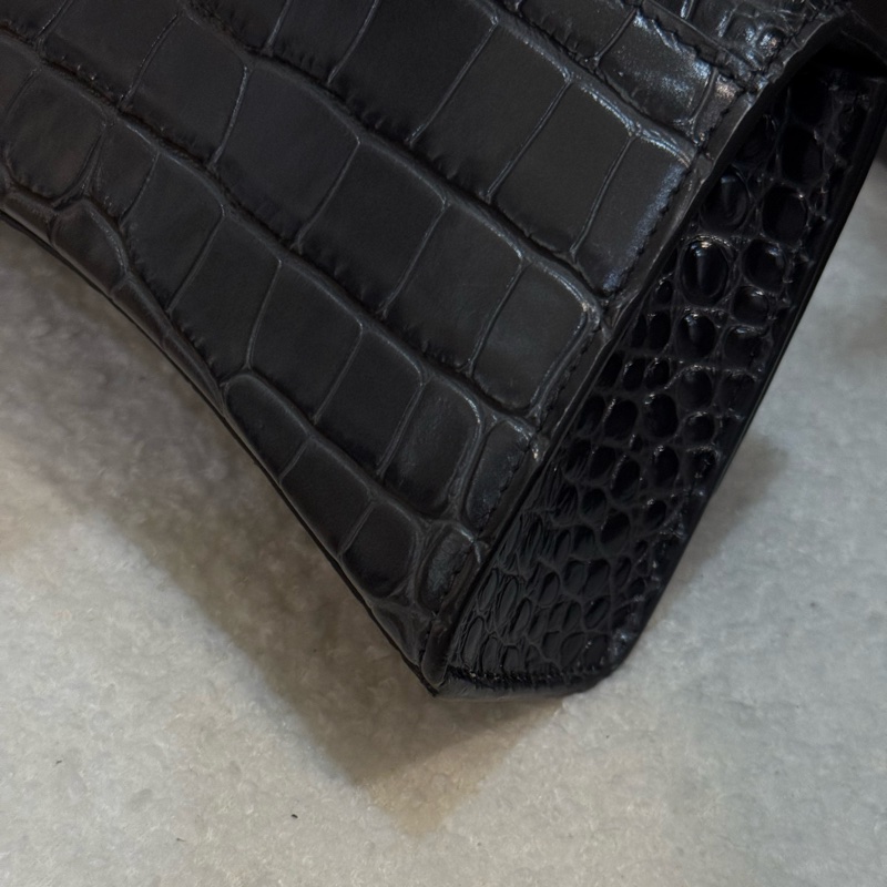 BALENCIAGA Hourglass  鱷魚壓紋沙漏包 XS 黑灰色-7