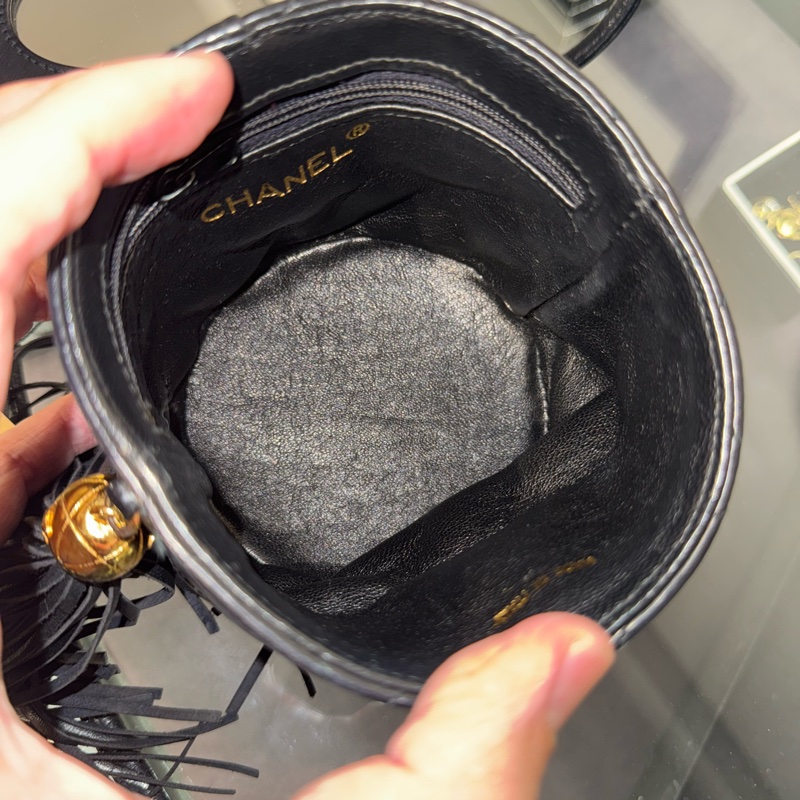 上架中🔑 Chanel vintage流蘇圓筒迷你化妝包-12