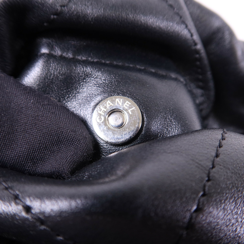 CHANEL 牛皮皮革Chanel 22 Small金扣鏈帶肩背袋-9