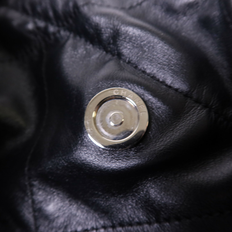 CHANEL 牛皮皮革Chanel 22 Small金扣鏈帶肩背袋-10