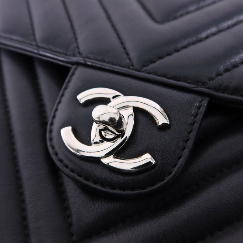 CHANEL 羊皮皮革Backpack銀扣背包-8