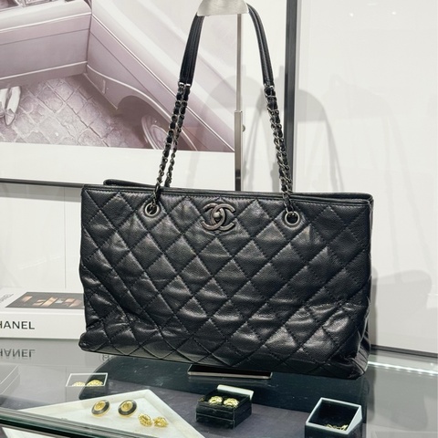 上架中🔑Chanel黑荔枝紋仿舊釦雙鏈托特包