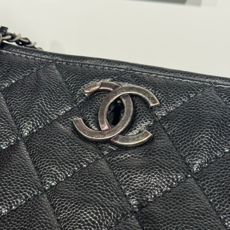 上架中🔑Chanel黑荔枝紋仿舊釦雙鏈托特包-3